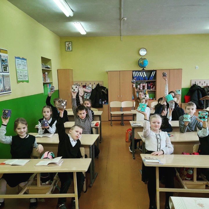 Фотаздымкі з апошняга майстар - класа ў 3 класе Івянецкай школы.